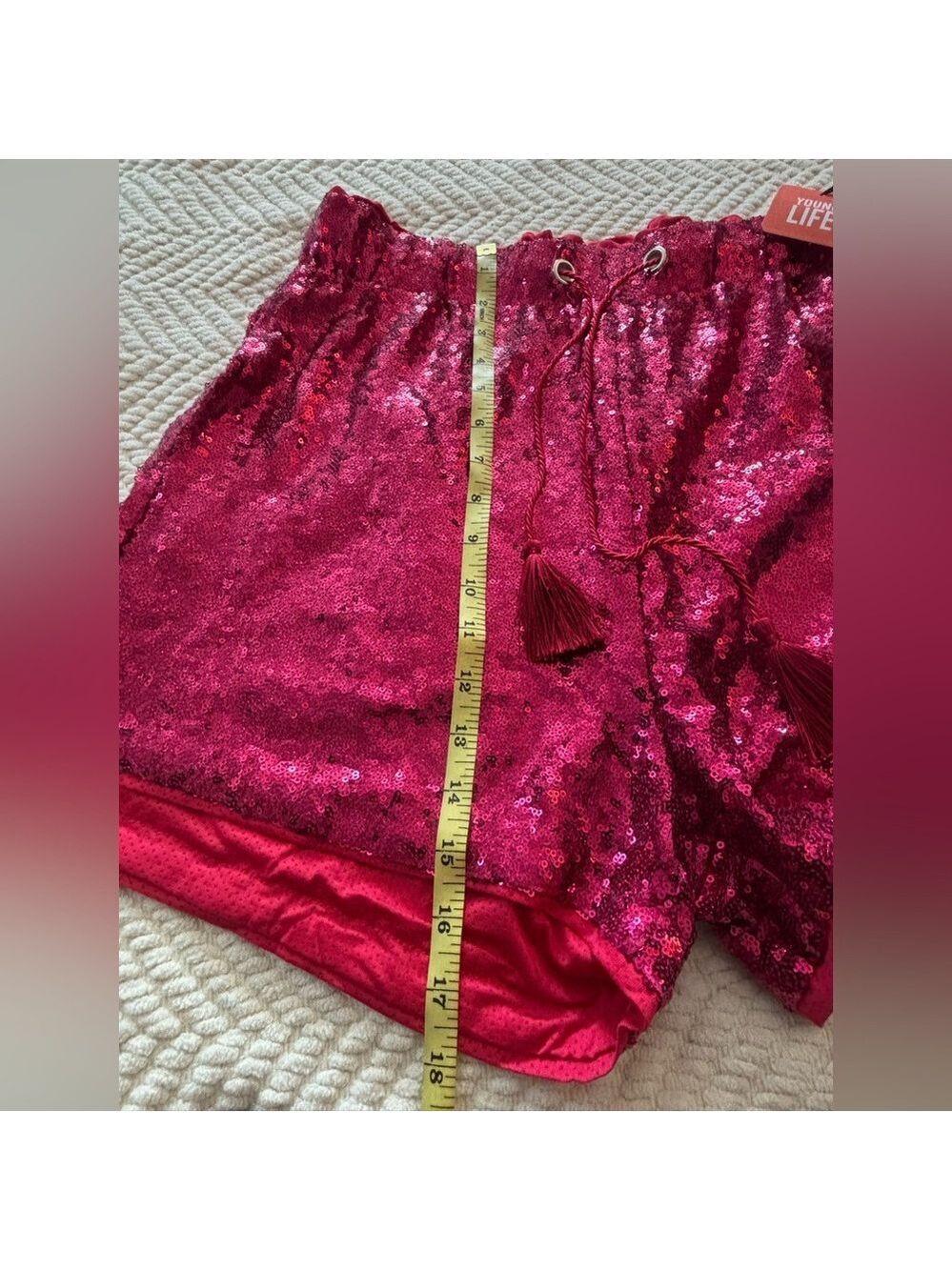 NEW- Sequined Shorts Women's XL - Picture 7 of 10
